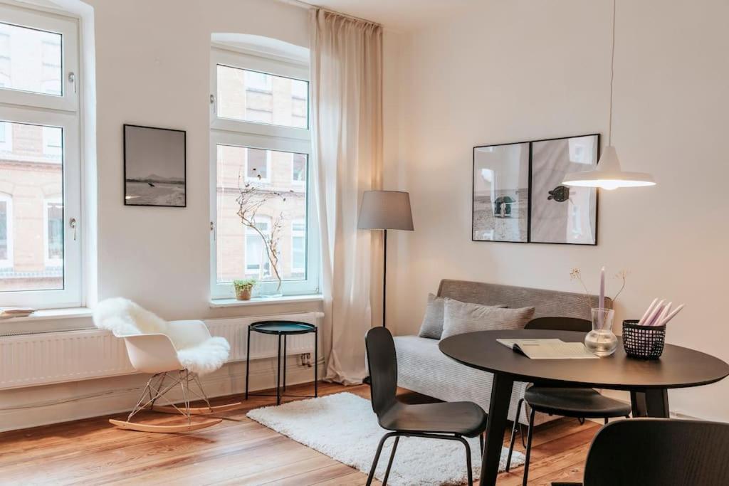 Altbautraum! 2 Zimmer Mit 24H Check-In Kiel Eksteriør billede